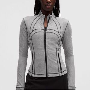 Cropped define jacket